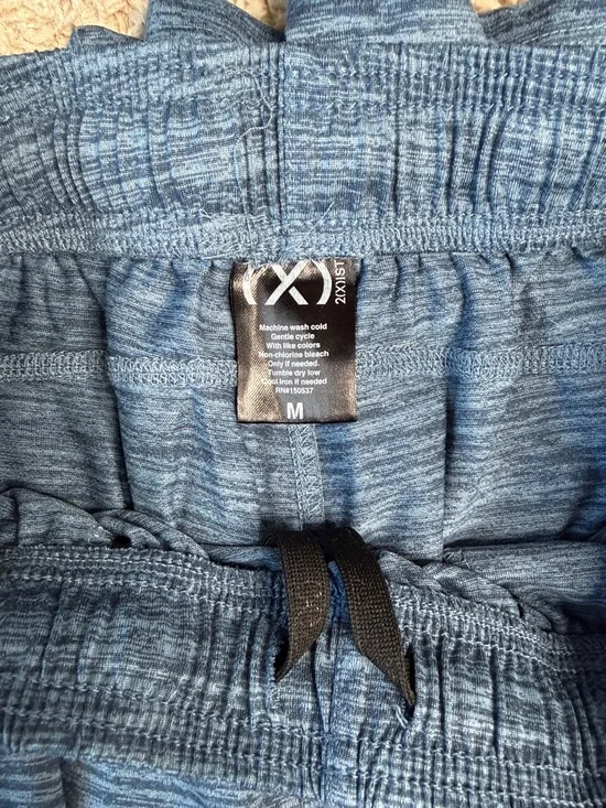 Men’s Medium Shorts Bundle - Picture 5 of 6